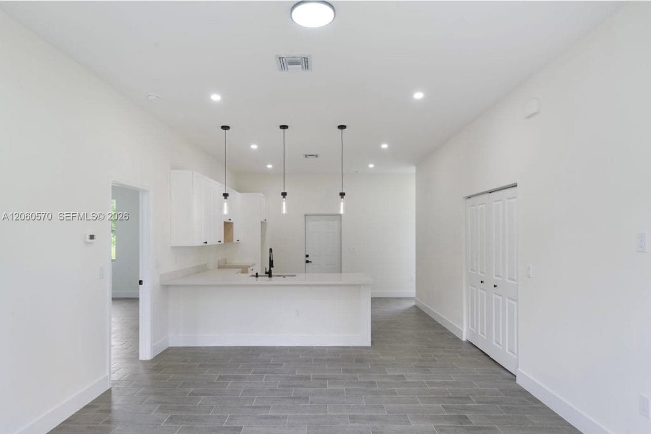 708 PEACOCK AVE, Lehigh Acres, FL 33974 photo 4