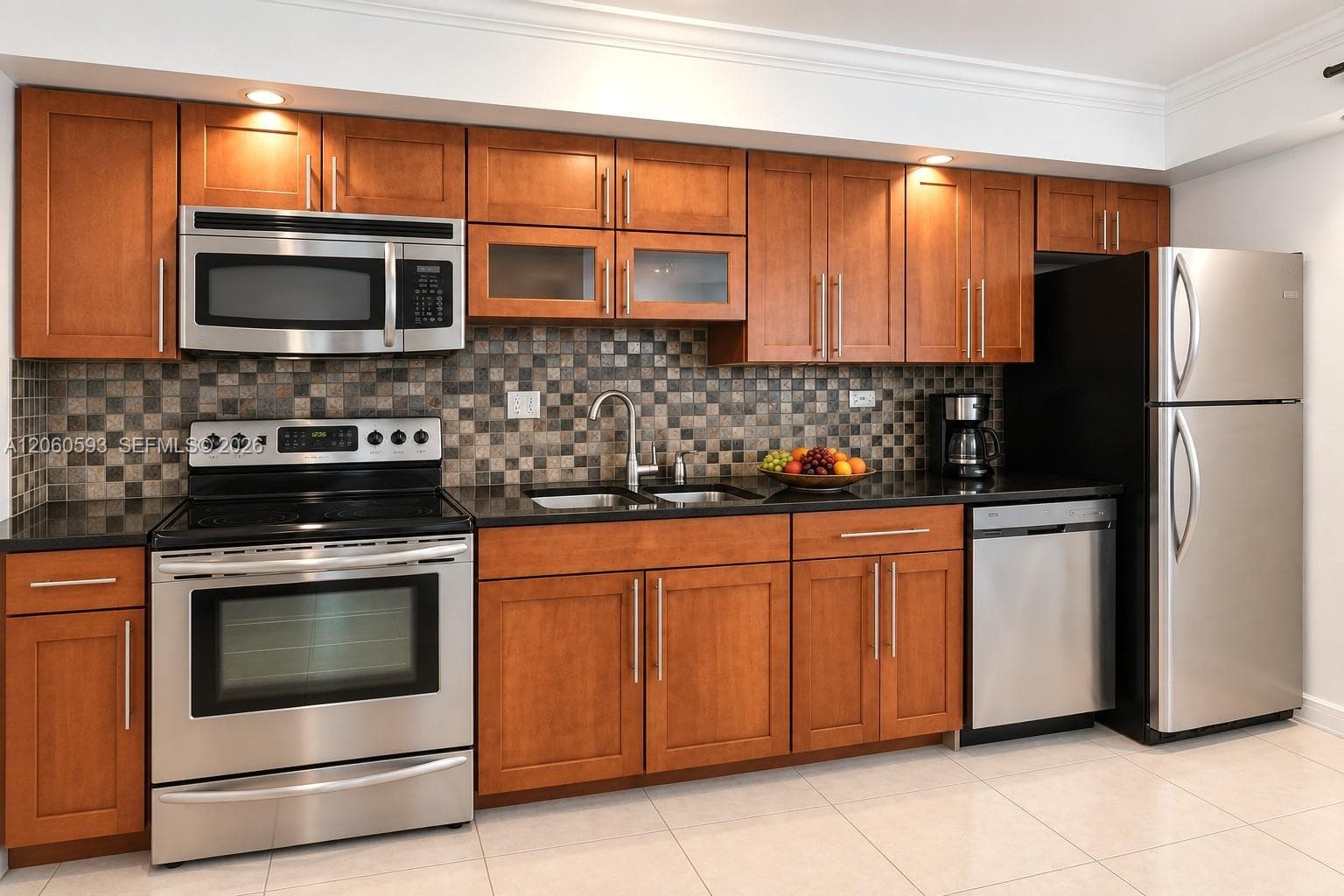 18071 Biscayne Blvd # 302, Aventura, FL 33160 photo 4