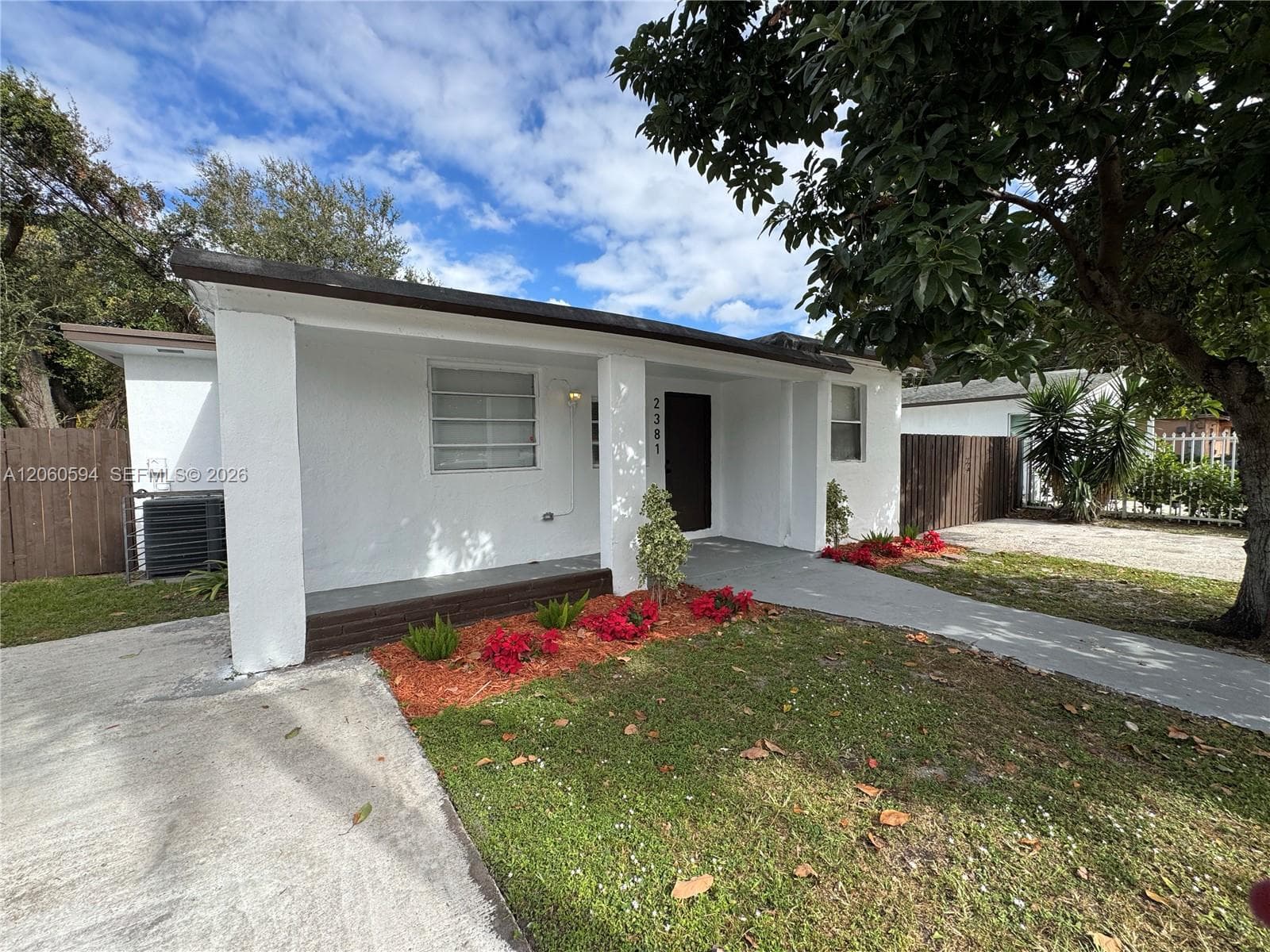 2381 NW 153rd St, Miami Gardens, FL 33054 photo 3