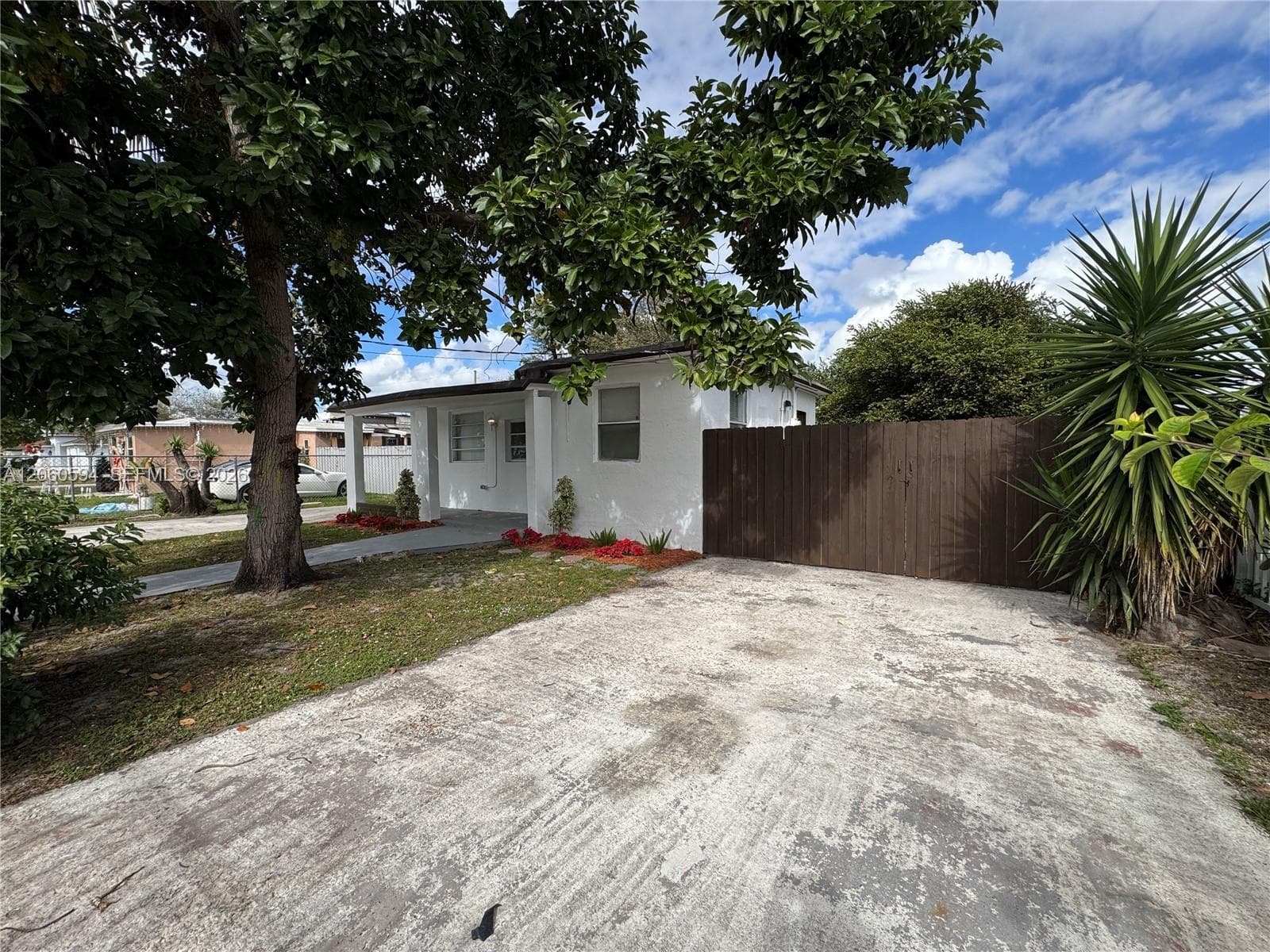 2381 NW 153rd St, Miami Gardens, FL 33054 photo 4