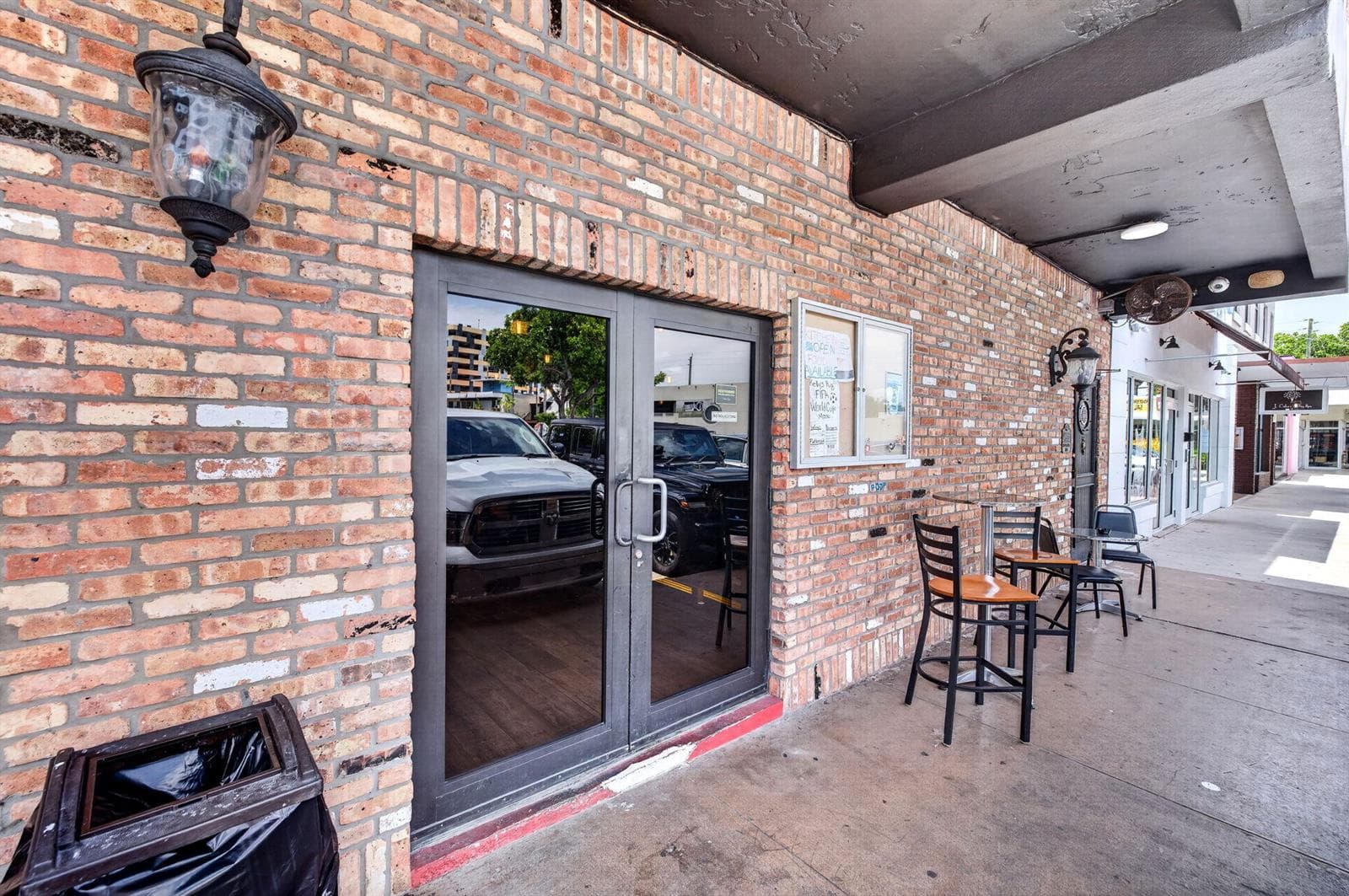 3045 N Federal Highway # 4, Fort Lauderdale, FL 33306 photo 2