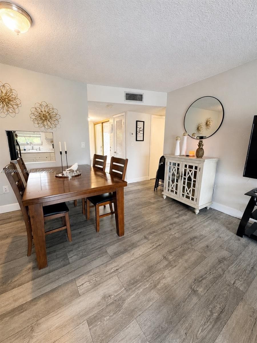 8345 Sunrise Lakes Blvd # 203, Sunrise, FL 33322 photo 4