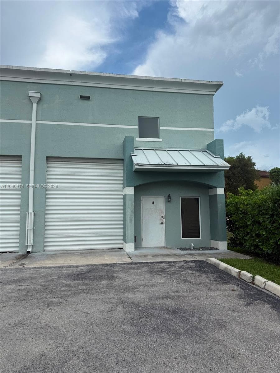 13100 SW 134th St # 8, Miami, FL 33186 photo 3