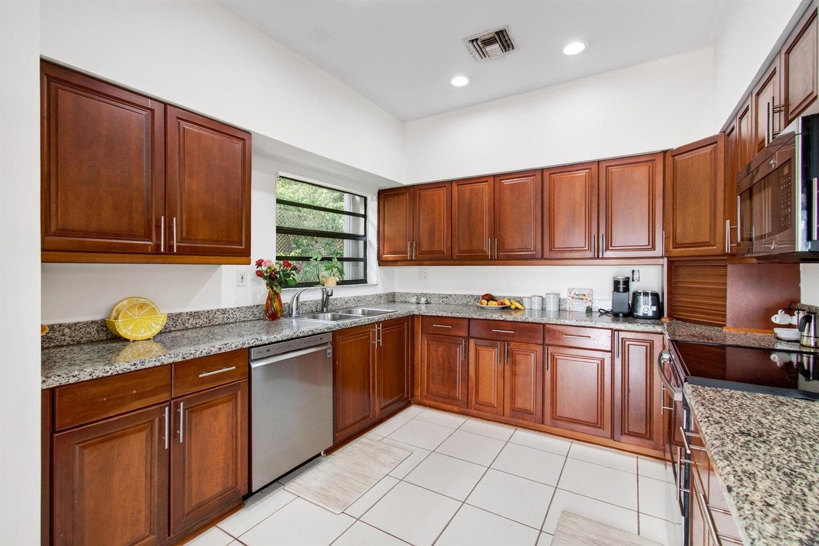 8718 Via Reale, Boca Raton, FL 33496 photo 3