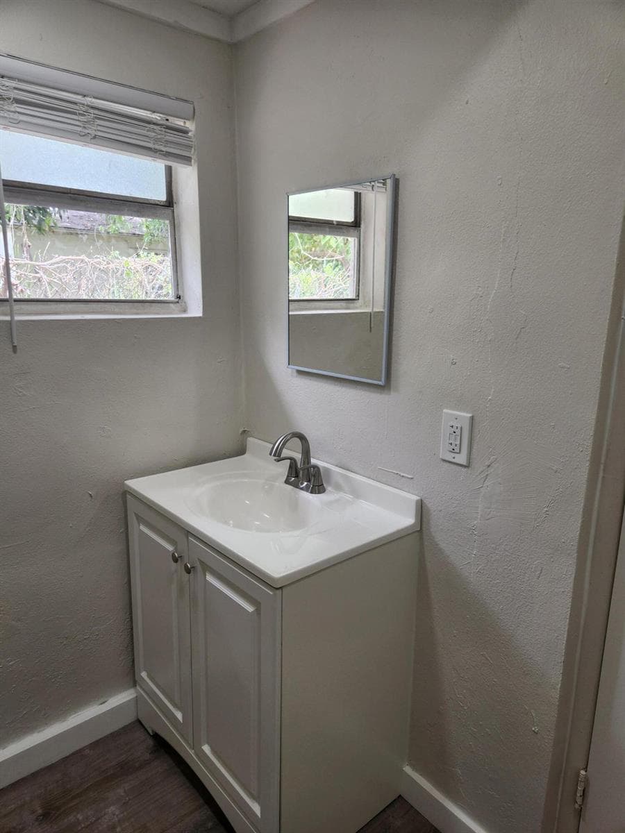 134 W 24TH W # 1, Riviera Beach, FL 33404 photo 4
