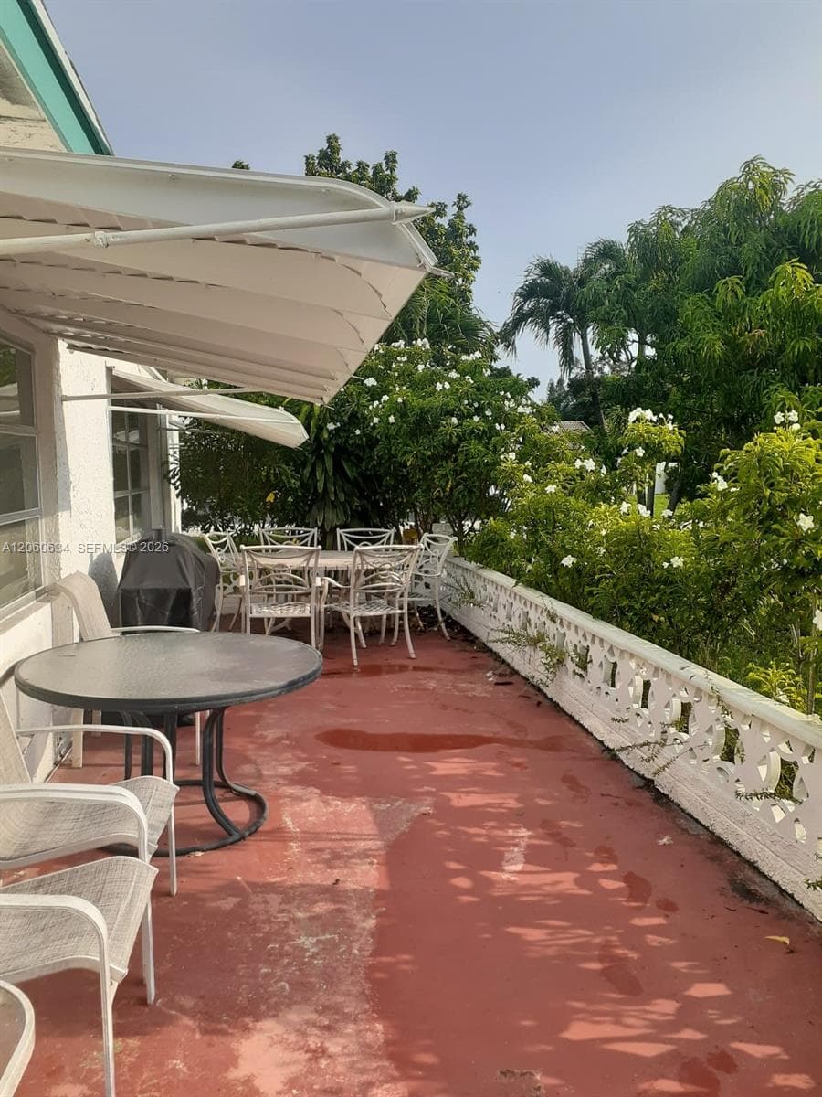 7516 NW 67th Ave, Tamarac, FL 33321 photo 3