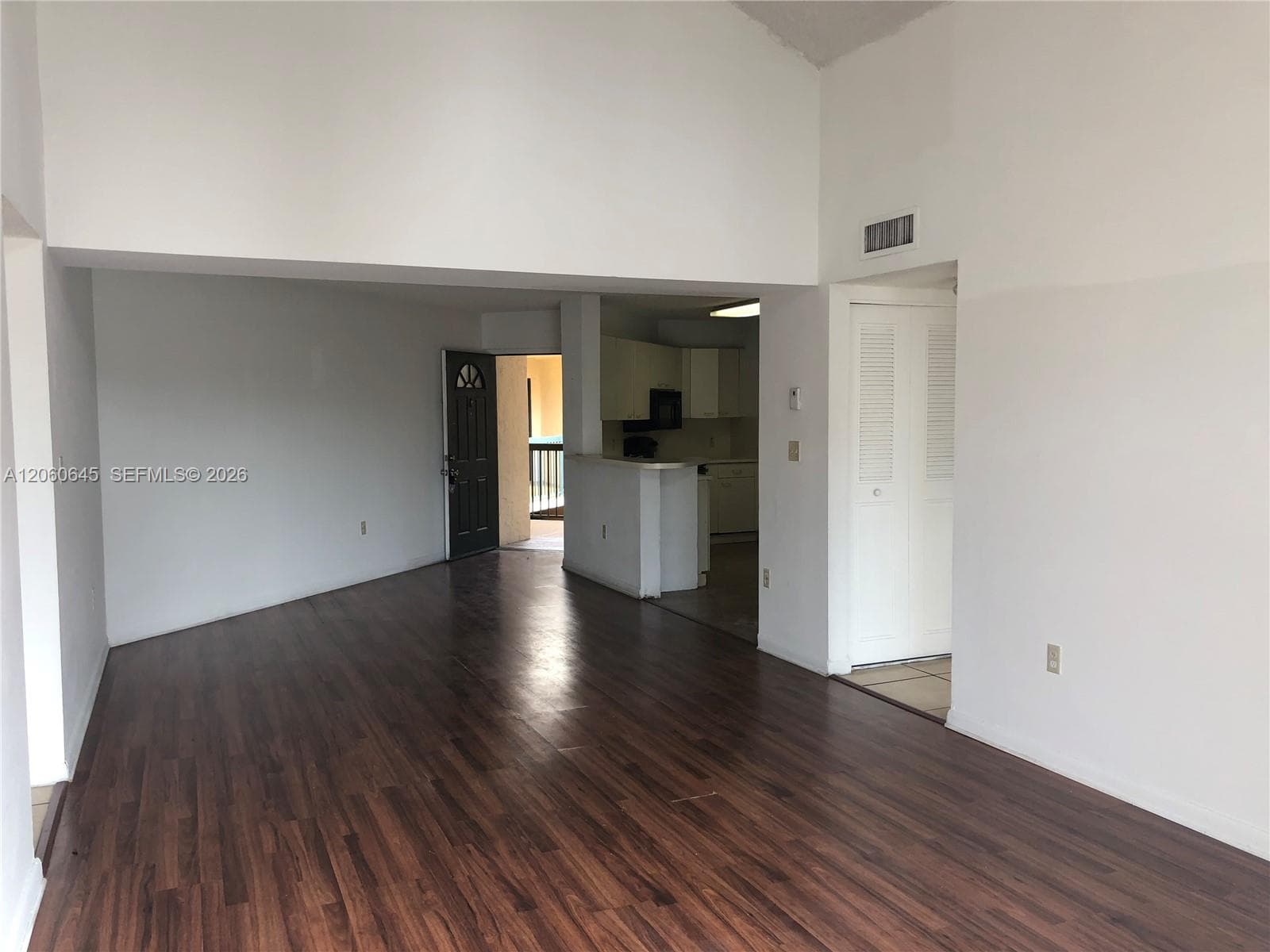 6280 NW 186th St # 311, Hialeah, FL 33015 photo 5