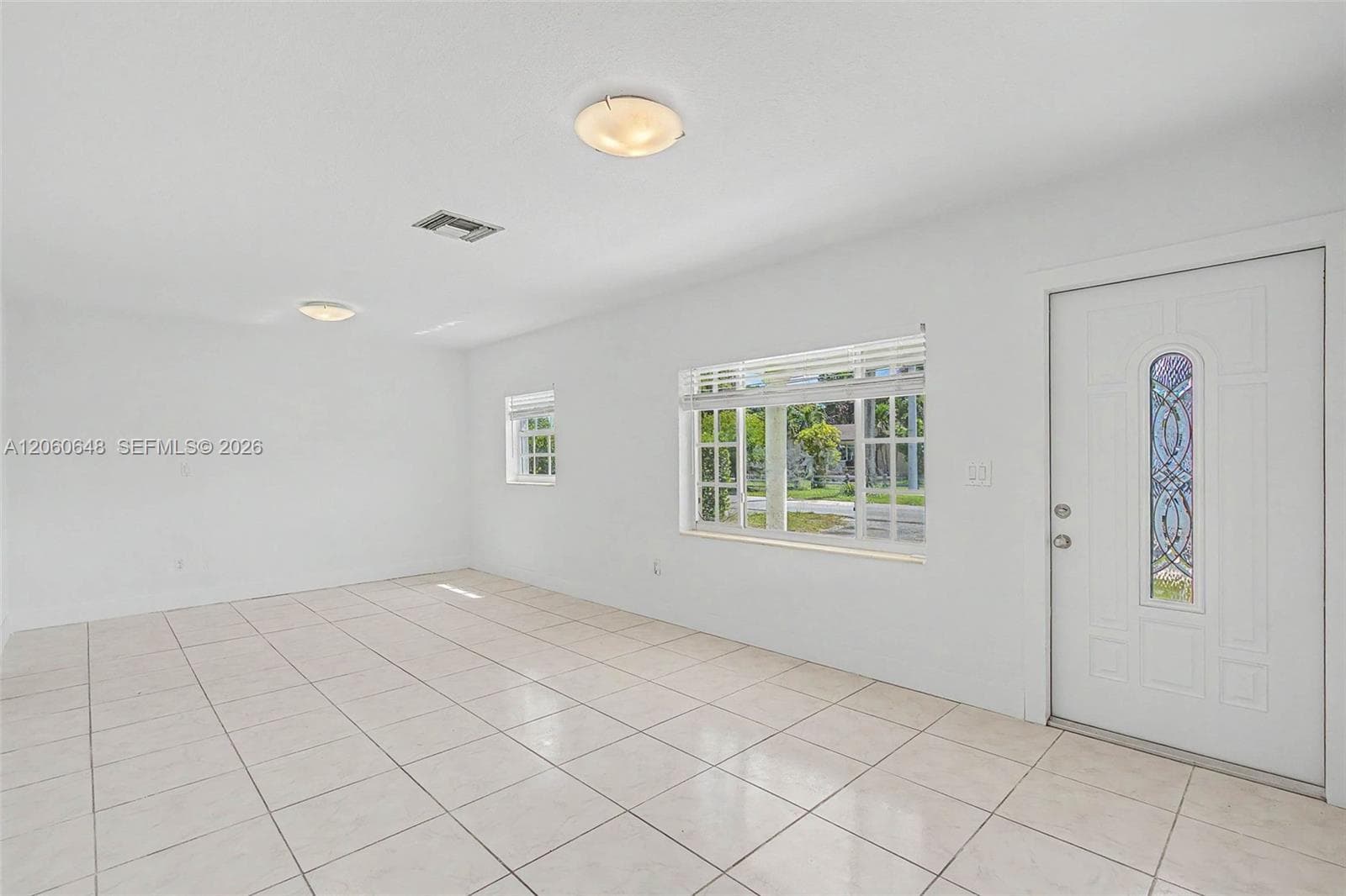 5360 W 2nd Ave, Hialeah, FL 33012 photo 4