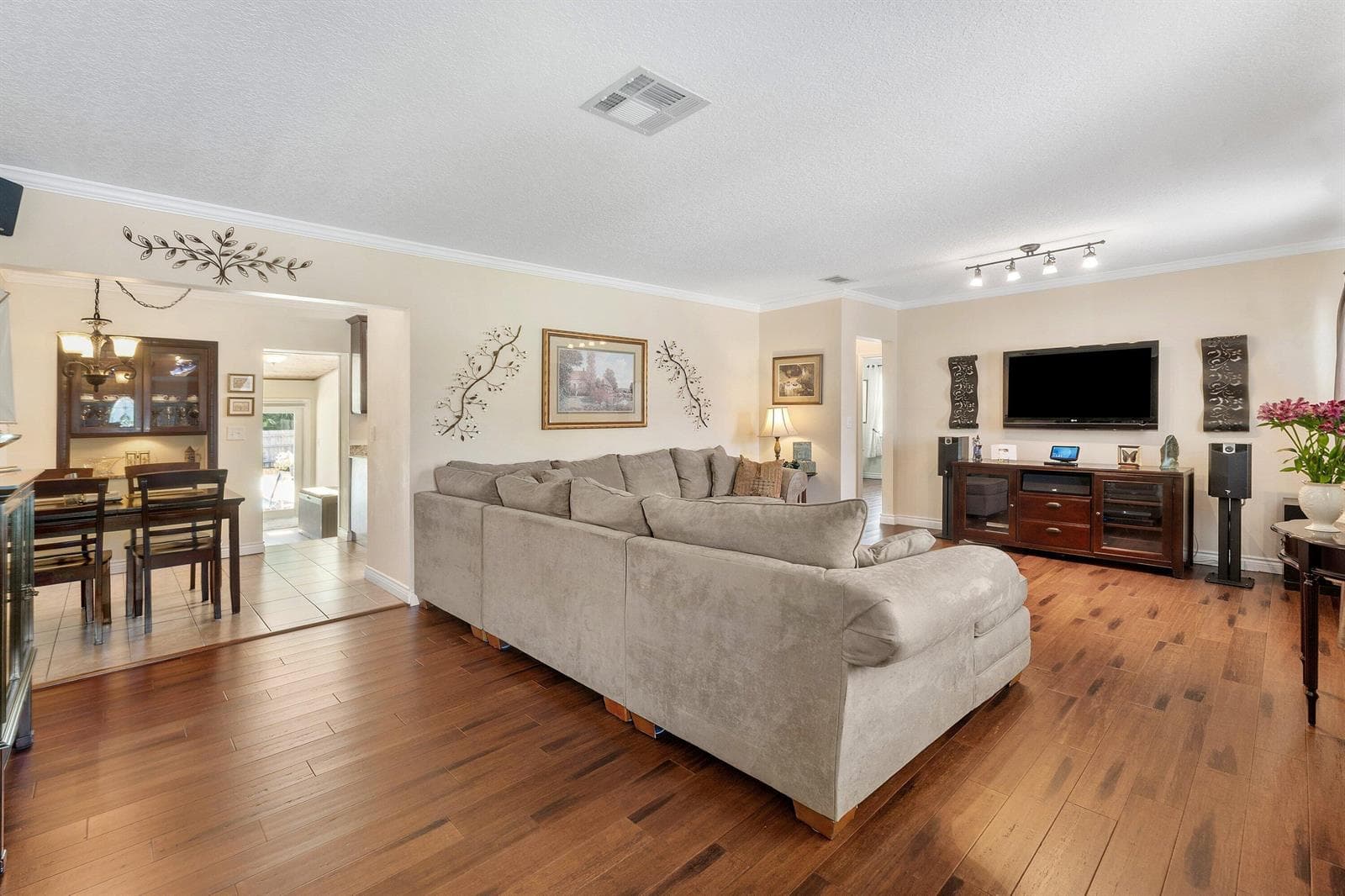 141 Date Palm Drive, Lake Park, FL 33403 photo 2
