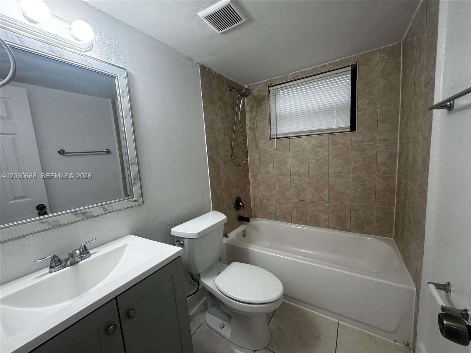 1530 NE 136th St # 10, North Miami, FL 33161 photo 5
