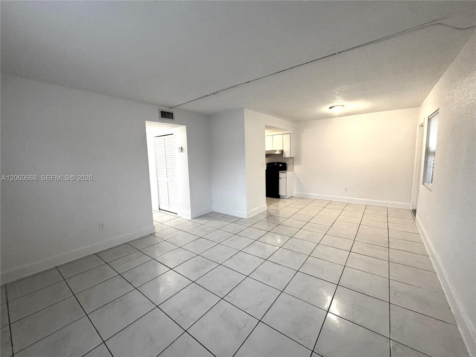 1530 NE 136th St # 10, North Miami, FL 33161 photo 4