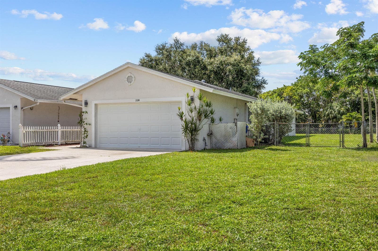136 Sparrow Drive # B, Royal Palm Beach, FL 33411 photo 3