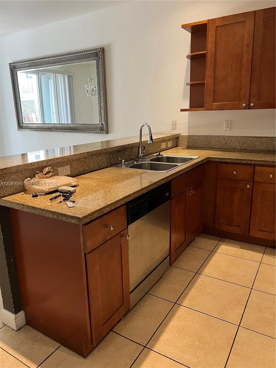 11440 NW 75th Ter, Doral, FL 33178 photo 3