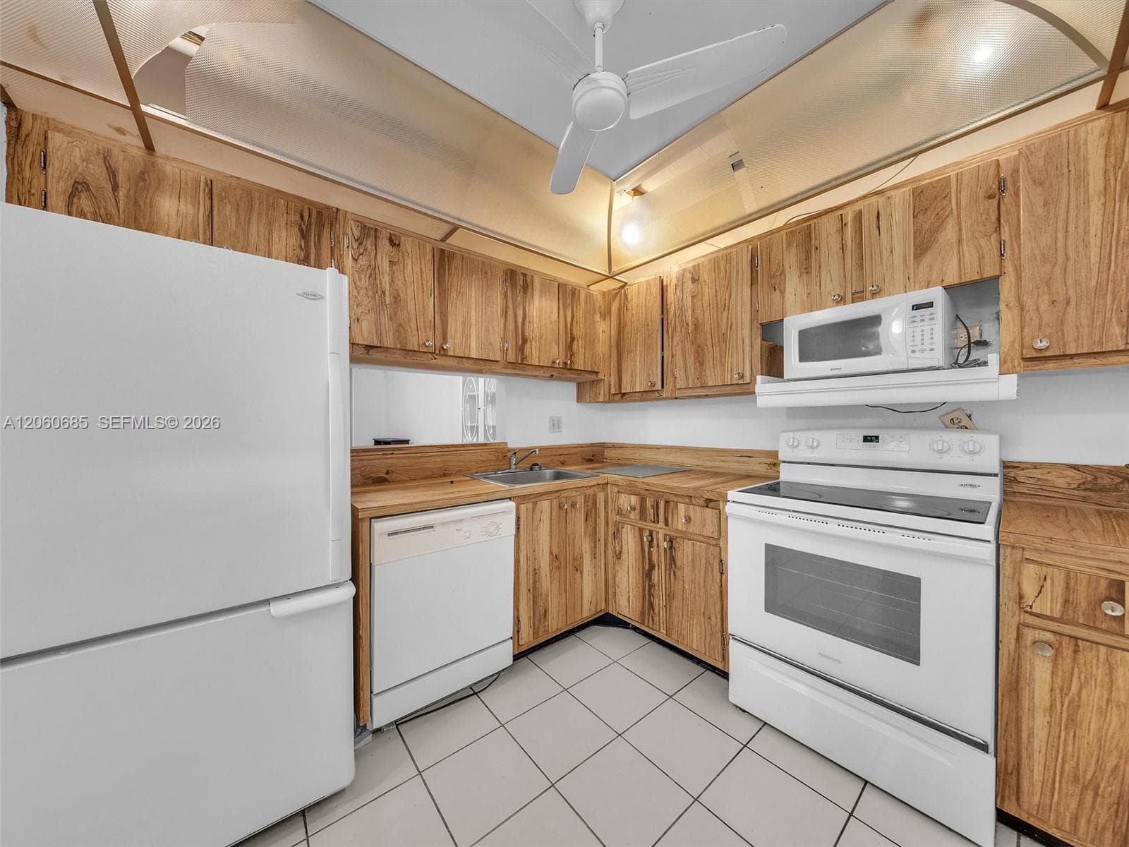 3070 NW 48th Ter # 111, Lauderdale Lakes, FL 33313 photo 5