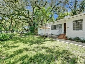 400 NE 86th St # 400, El Portal, FL 33138 photo 2