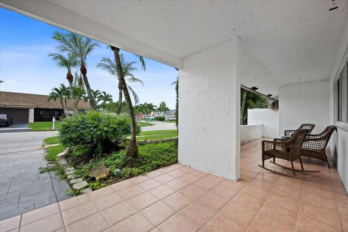 11650 NW 39TH Place, Sunrise, FL 33323 photo 5