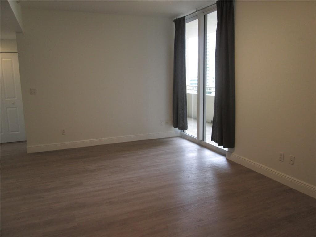 511 SE 5TH Avenue # 1419, Fort Lauderdale, FL 33301 photo 2