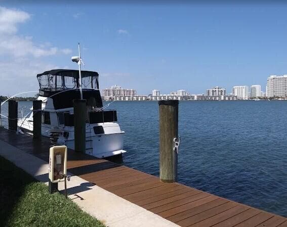 16546 NE 26TH Avenue # 6J, North Miami Beach, FL 33160 photo 3