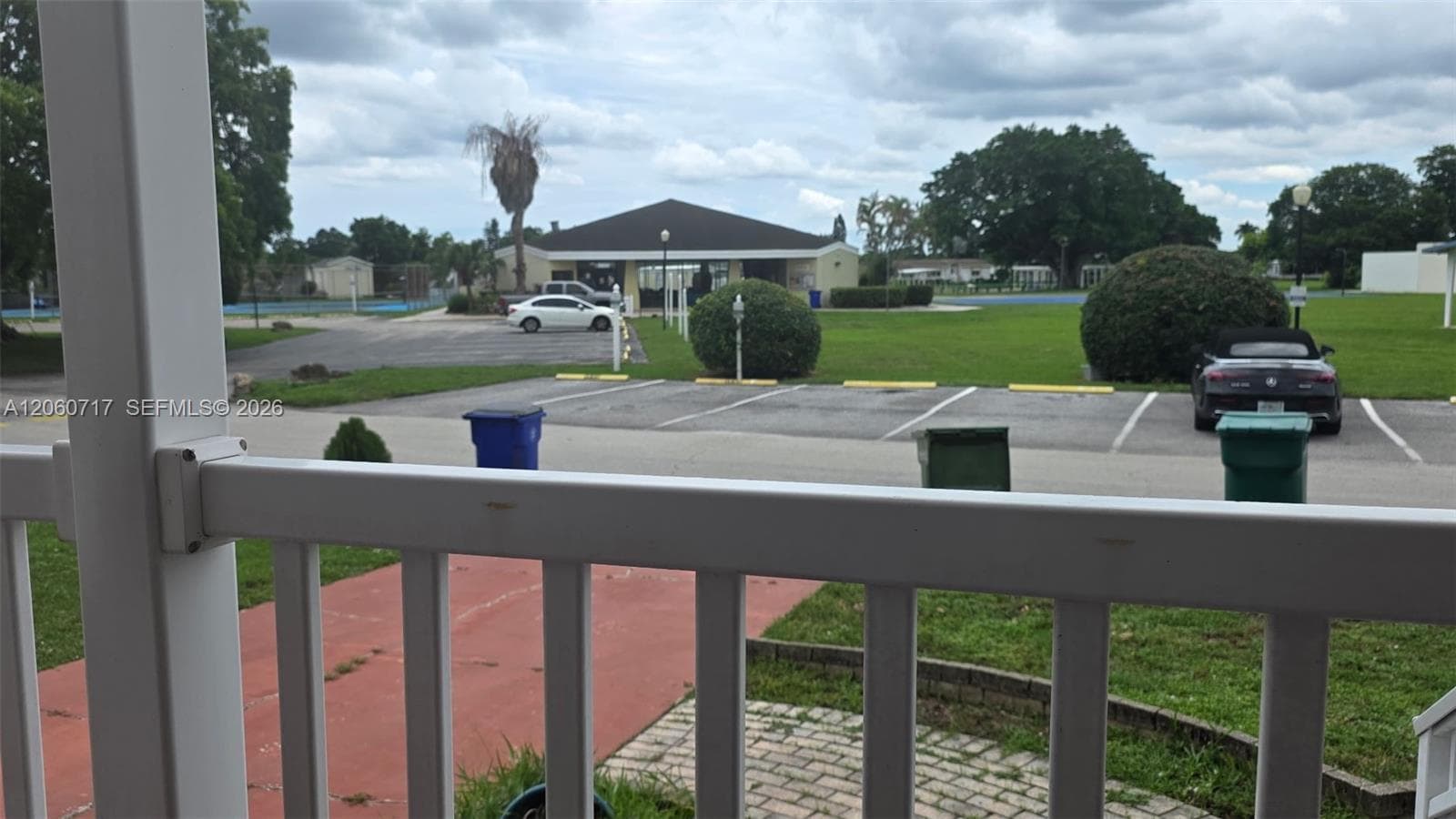 6515 Colonial Dr, Margate, FL 33063 photo 3