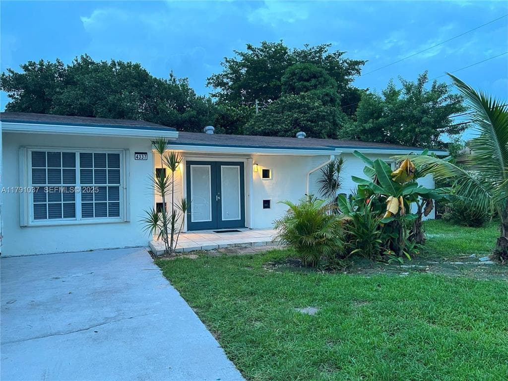 4337 SW 49TH Street, Dania Beach, FL 33314 photo 2