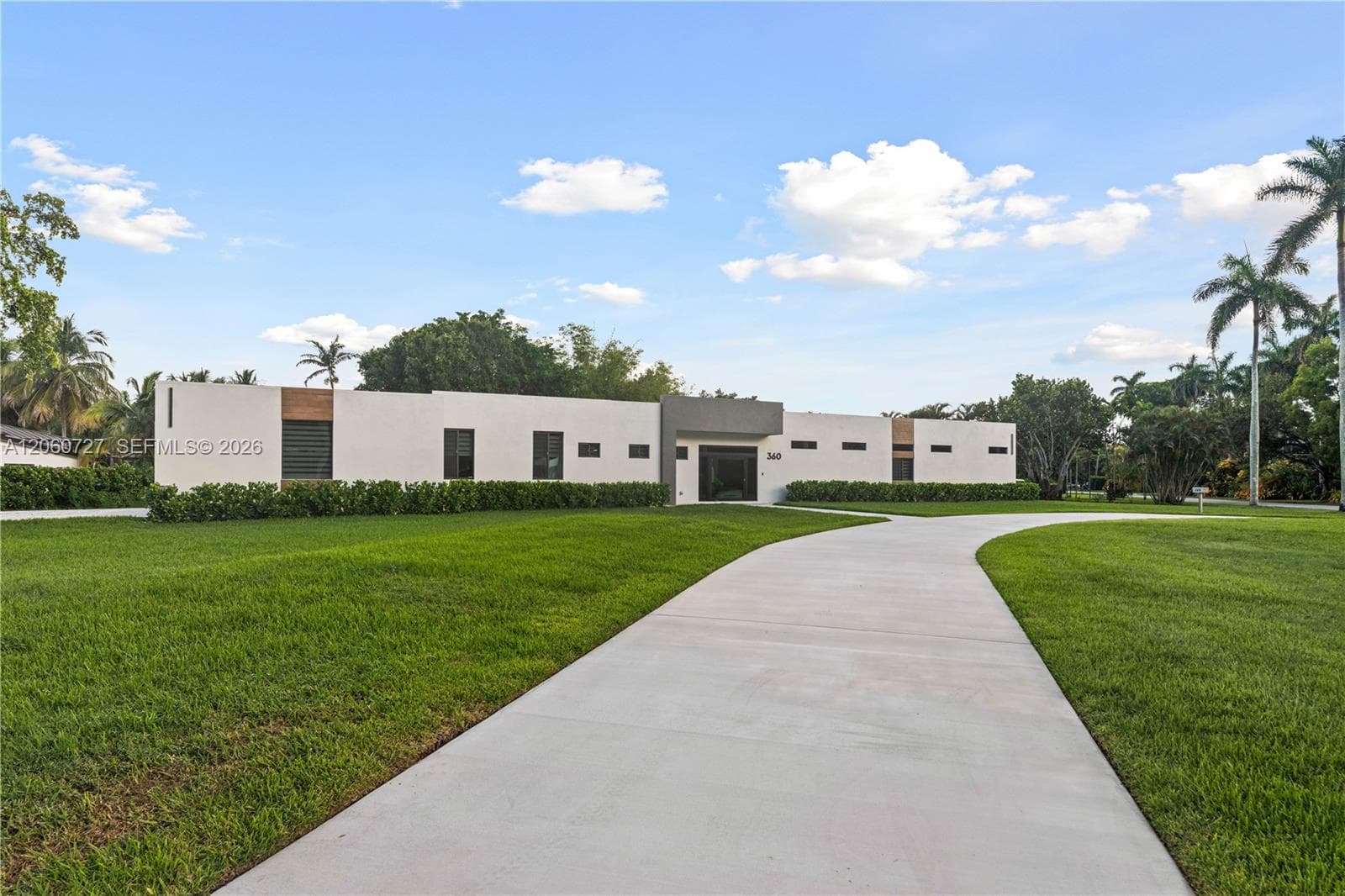 360 Holly Ln, Plantation, FL 33317 photo 5