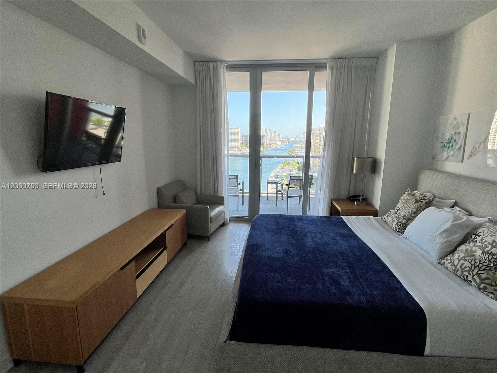 2602 E Hallandale Beach Blvd # 1105, Hallandale Beach, FL 33009 photo 2