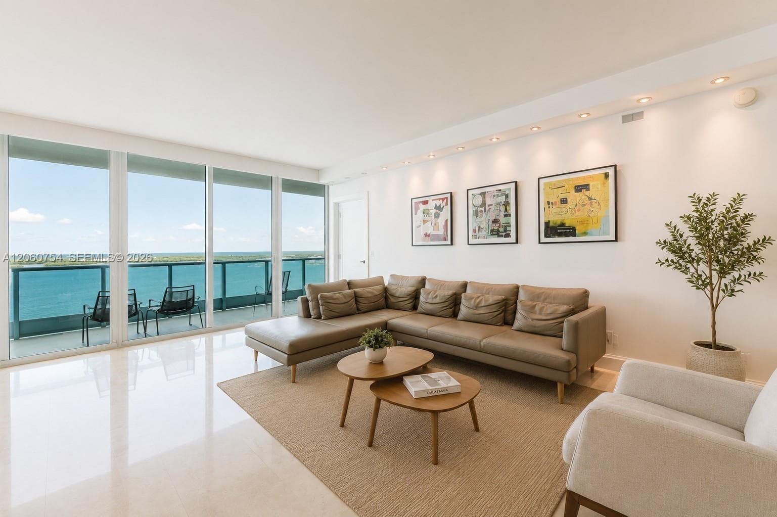 1331 Brickell Bay Dr # 2805, Miami, FL 33131 photo 4