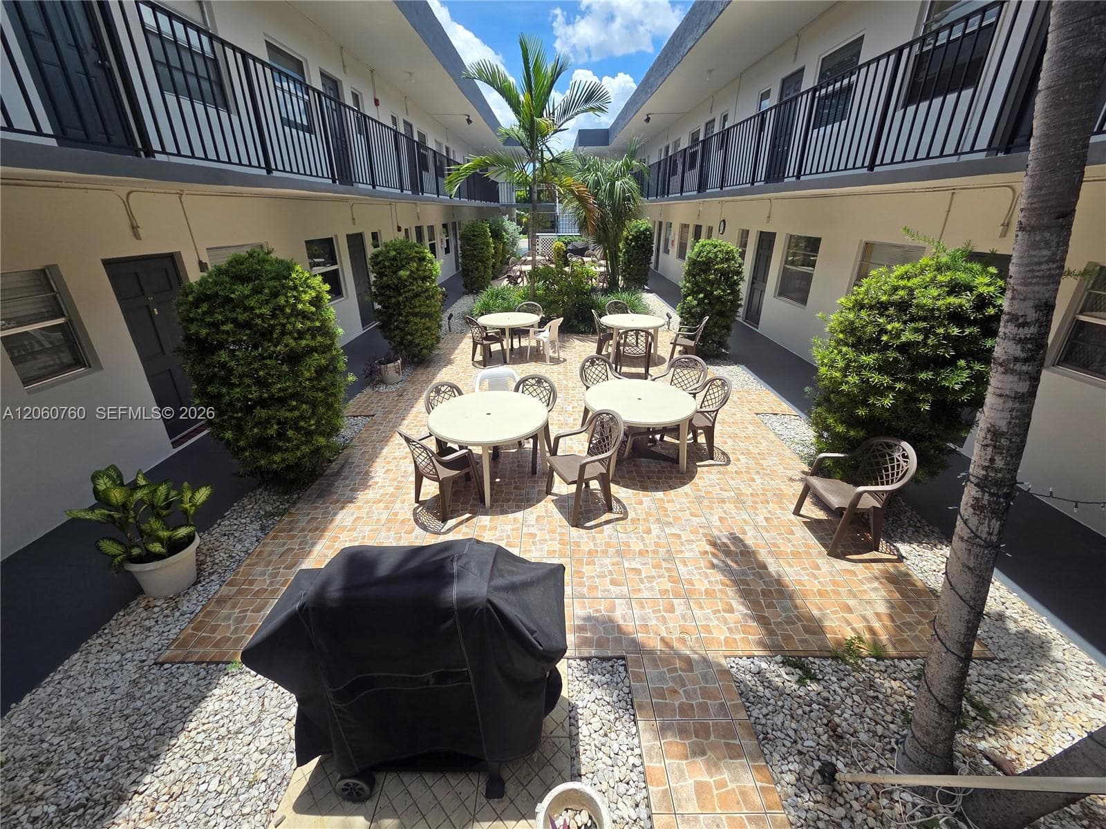 415 NE 2nd St # 217, Hallandale Beach, FL 33009