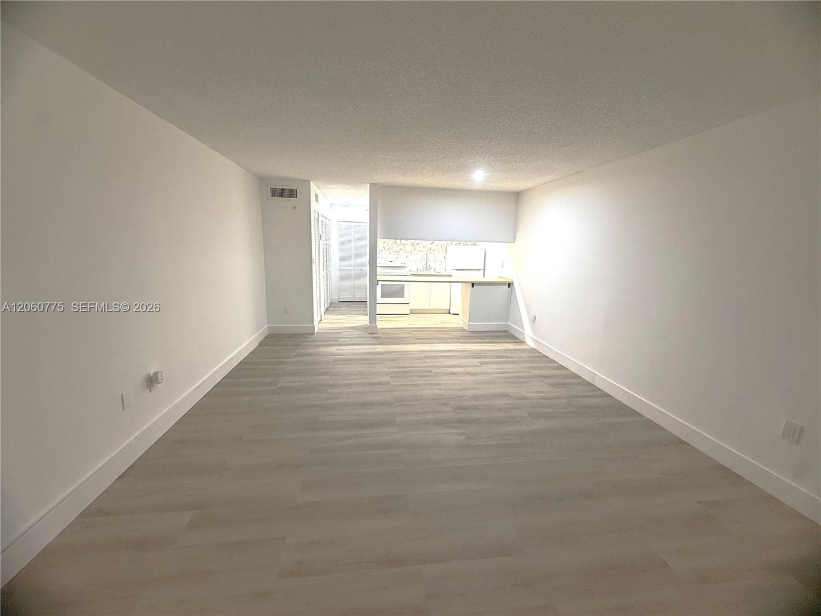 291 NW 177th St # C-120, Miami Gardens, FL 33169 photo 5