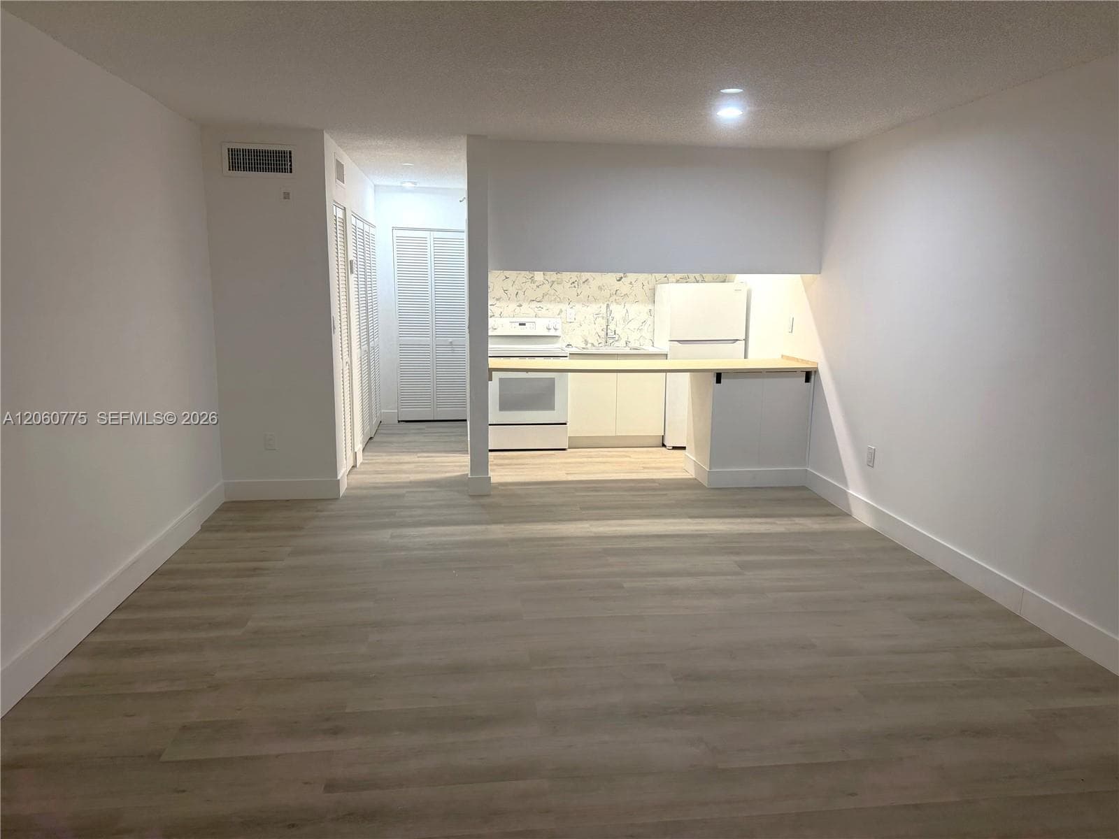 291 NW 177th St # C-120, Miami Gardens, FL 33169 photo 4
