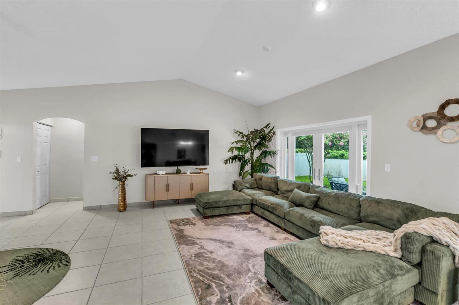 13421 SW 17TH Court, Miramar, FL 33027 photo 5