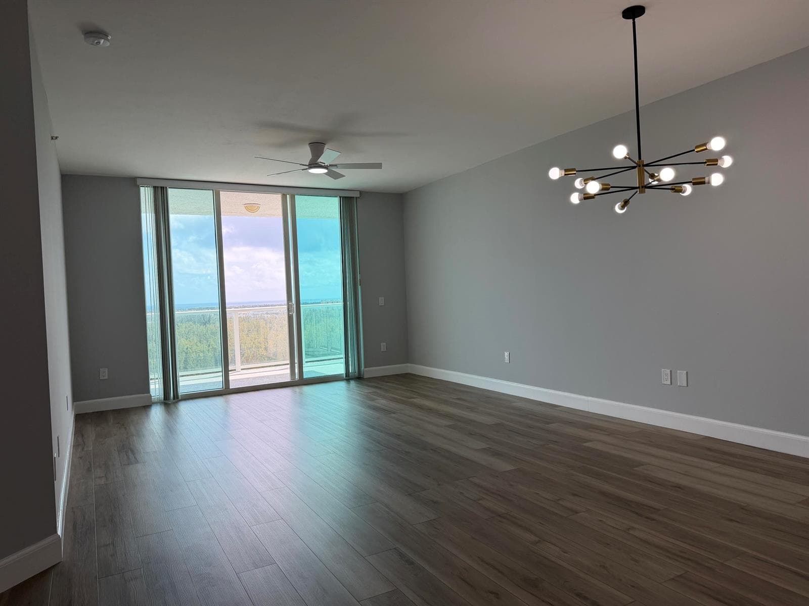 15051 Royal Oaks Lane # 1603, North Miami, FL 33181 photo 3
