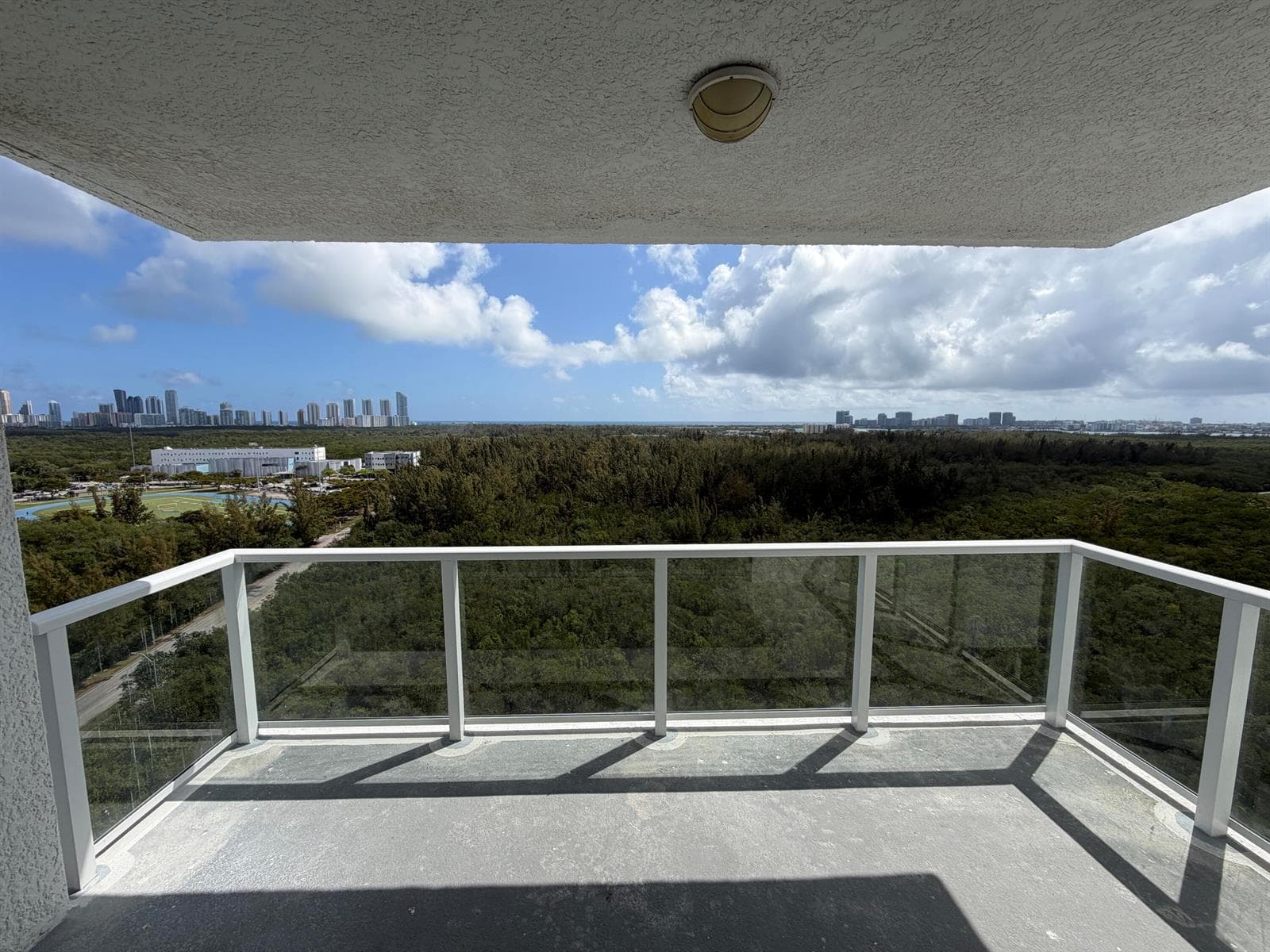 15051 Royal Oaks Lane # 1603, North Miami, FL 33181 photo 4