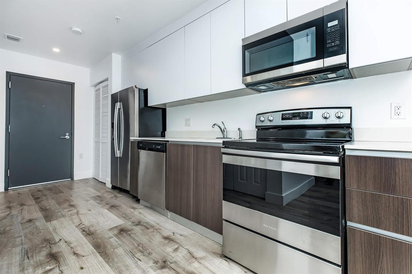 39 NW 7TH Avenue # 405, Miami, FL 33128