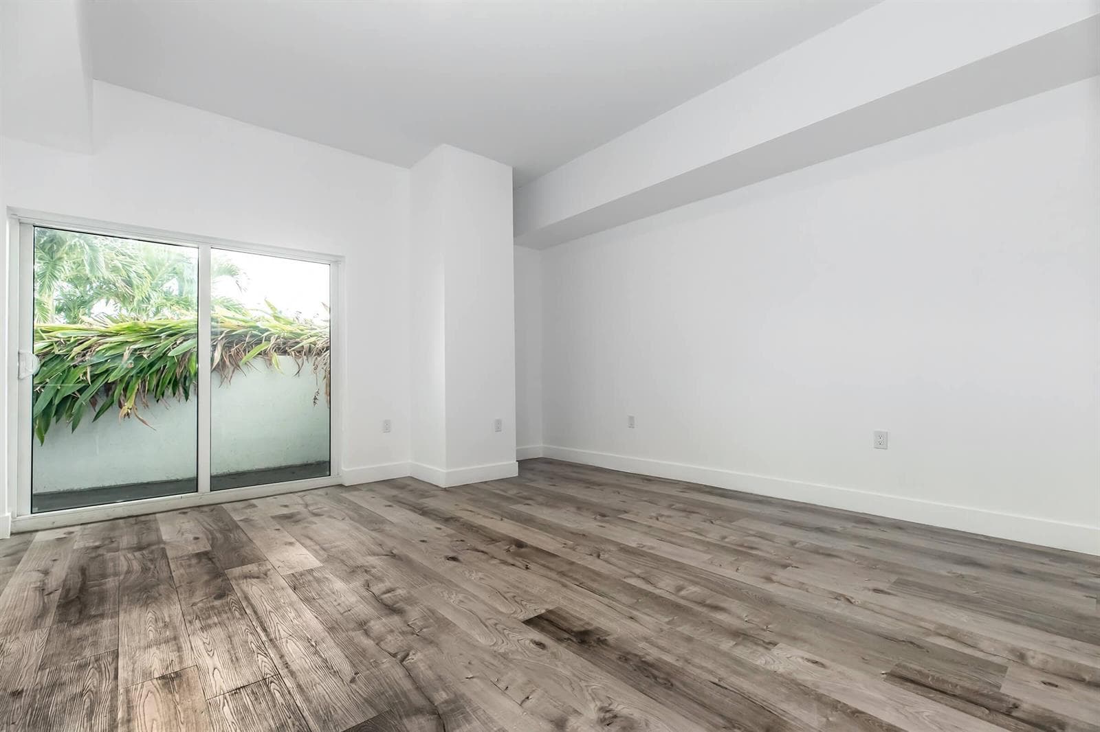 39 NW 7TH Avenue # 405, Miami, FL 33128 photo 4