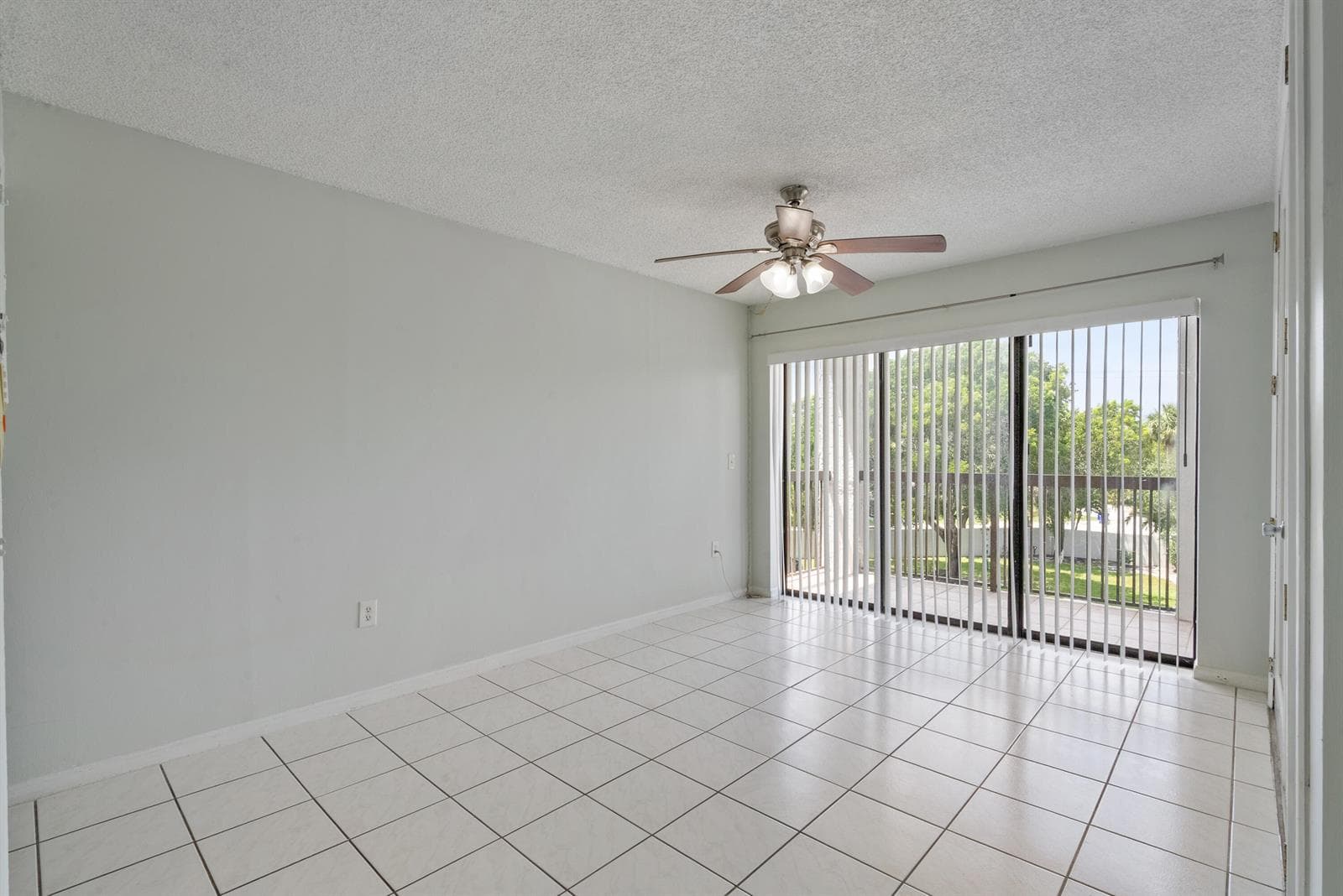 701 NW 19TH Street # 306, Fort Lauderdale, FL 33311 photo 3