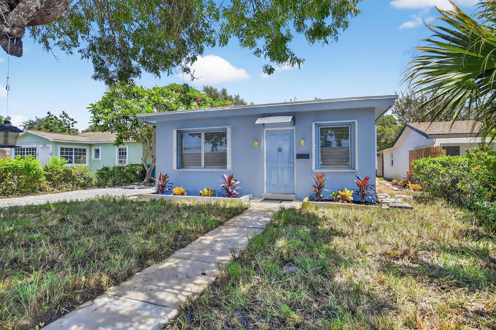 910 SE 3RD Street, Boynton Beach, FL 33435 photo 2
