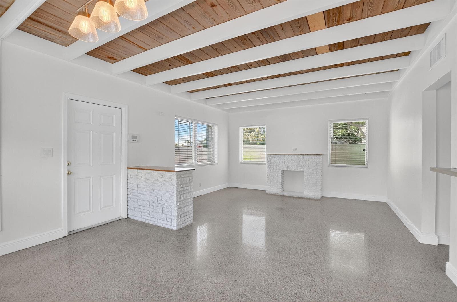 910 SE 3RD Street, Boynton Beach, FL 33435 photo 5