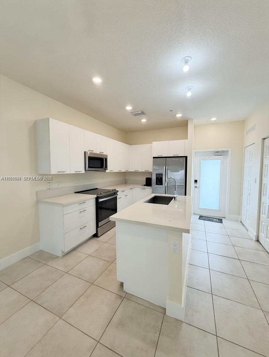 8301 NW 41st St # B-107, Doral, FL 33166 photo 4