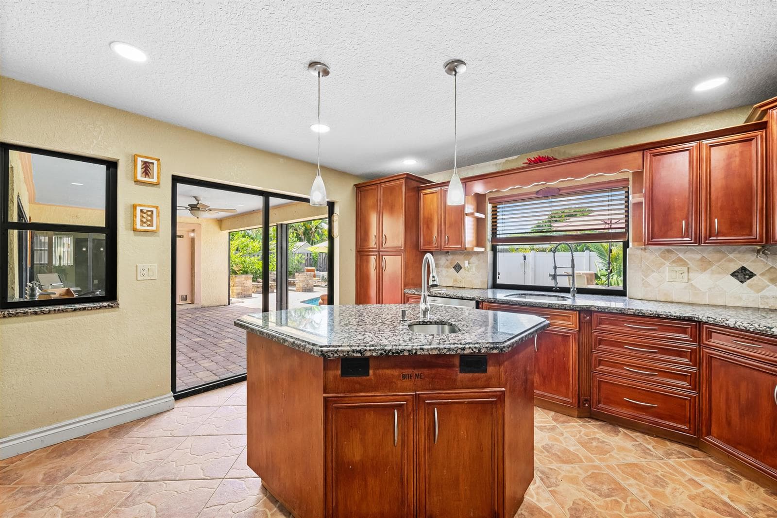 7970 NW 1ST Court, Margate, FL 33063 photo 3