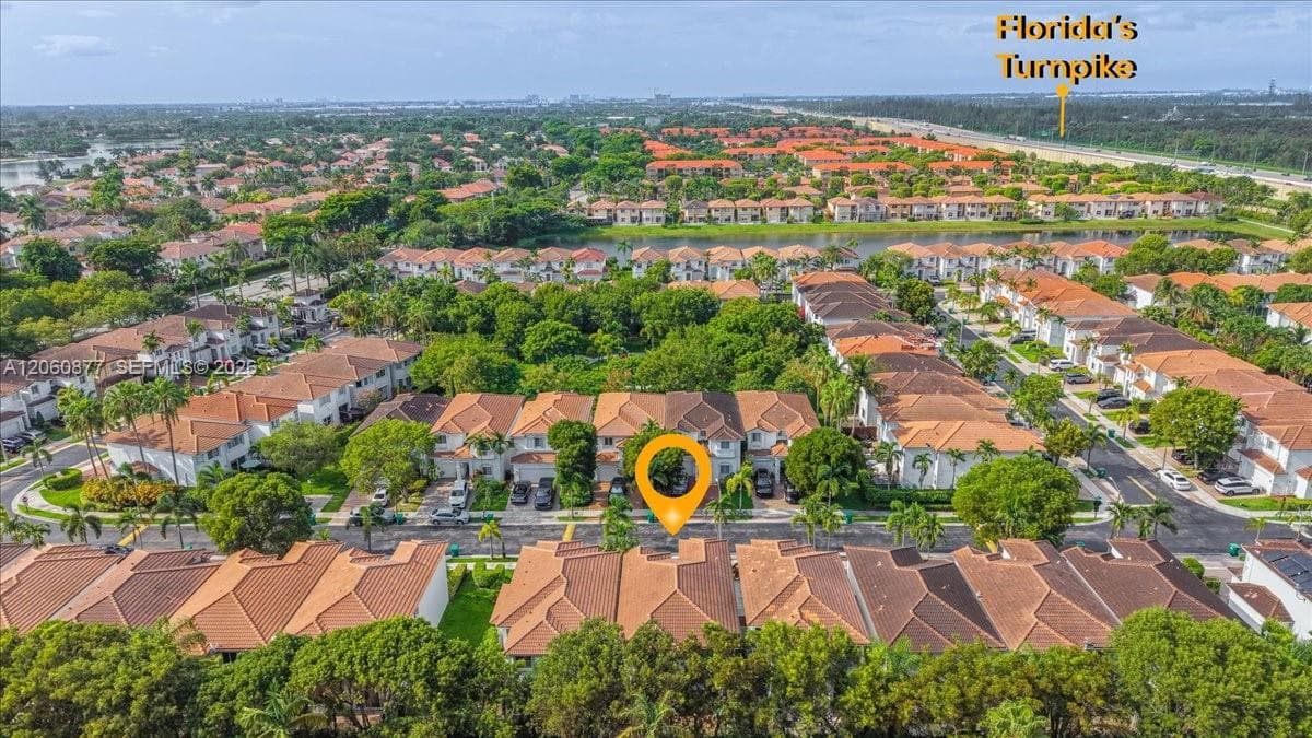 11495 NW 71st St, Doral, FL 33178 photo 4