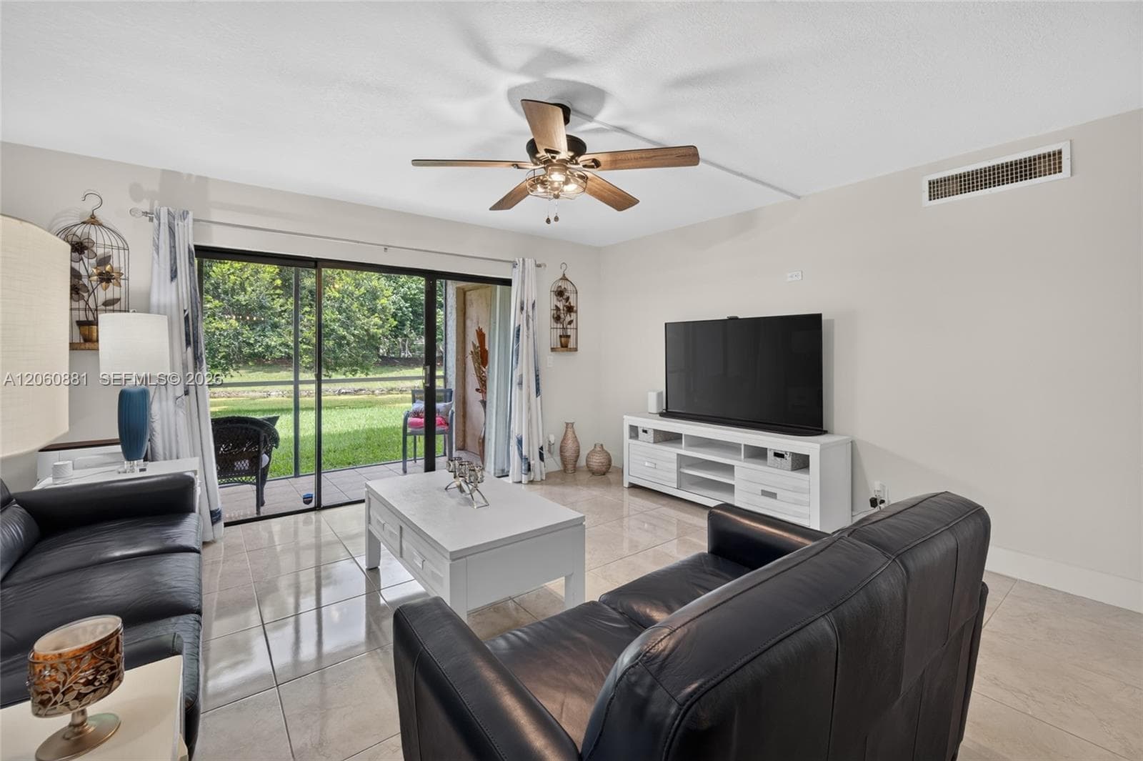 205 Lakeview Dr # 103, Weston, FL 33326 photo 5