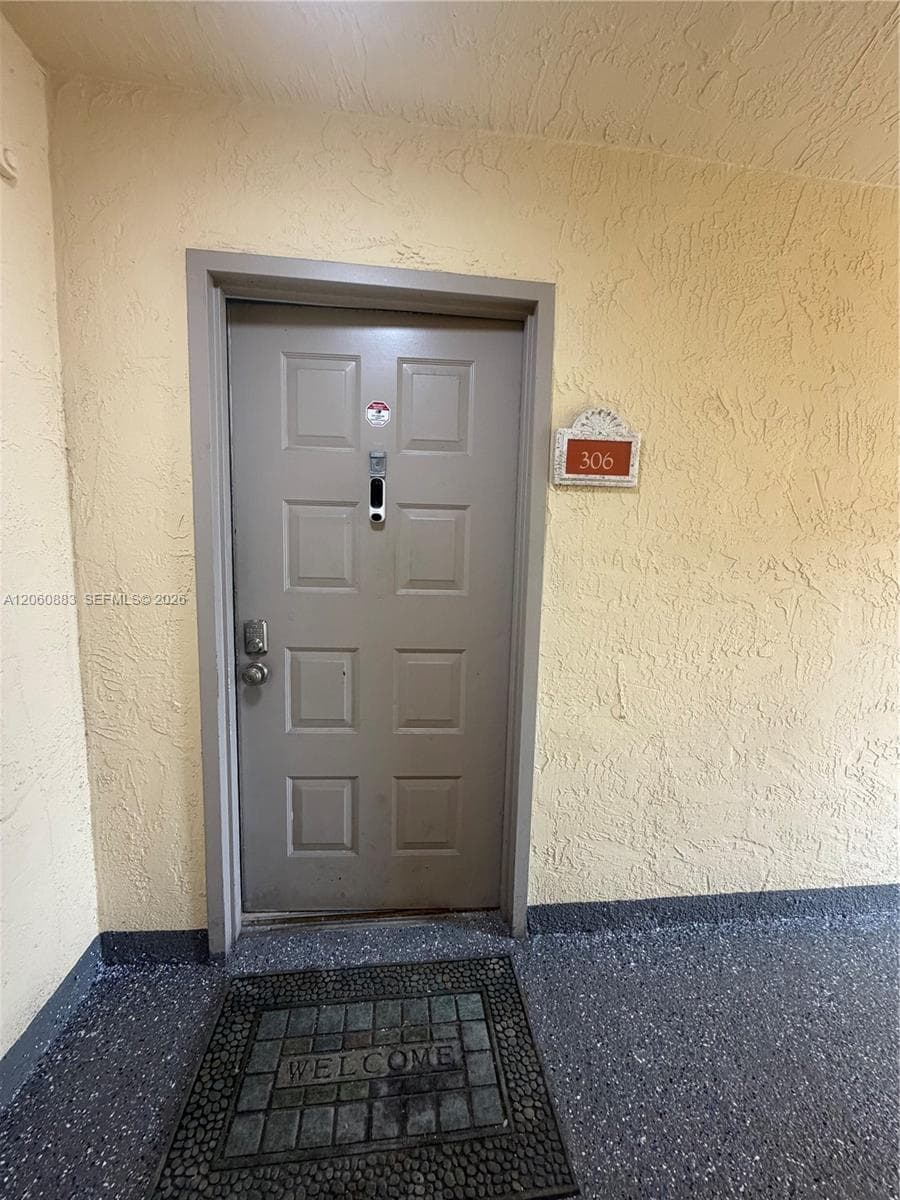 8205 Lake Dr # 306, Doral, FL 33166 photo 4