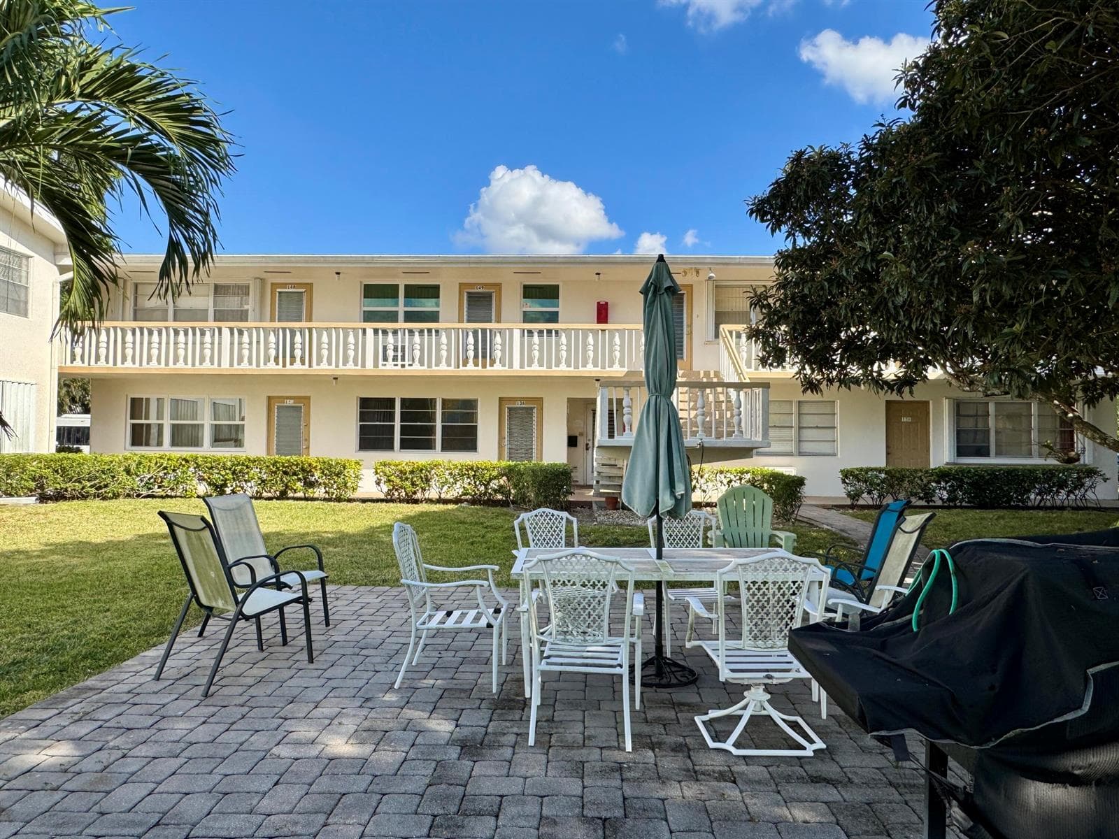 148 Bedford F, West Palm Beach, FL 33417 photo 2