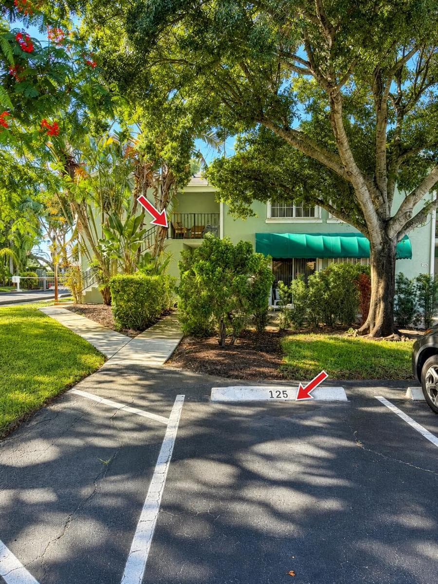 125 WATERSIDE Drive # 125, Hypoluxo, FL 33462 photo 4