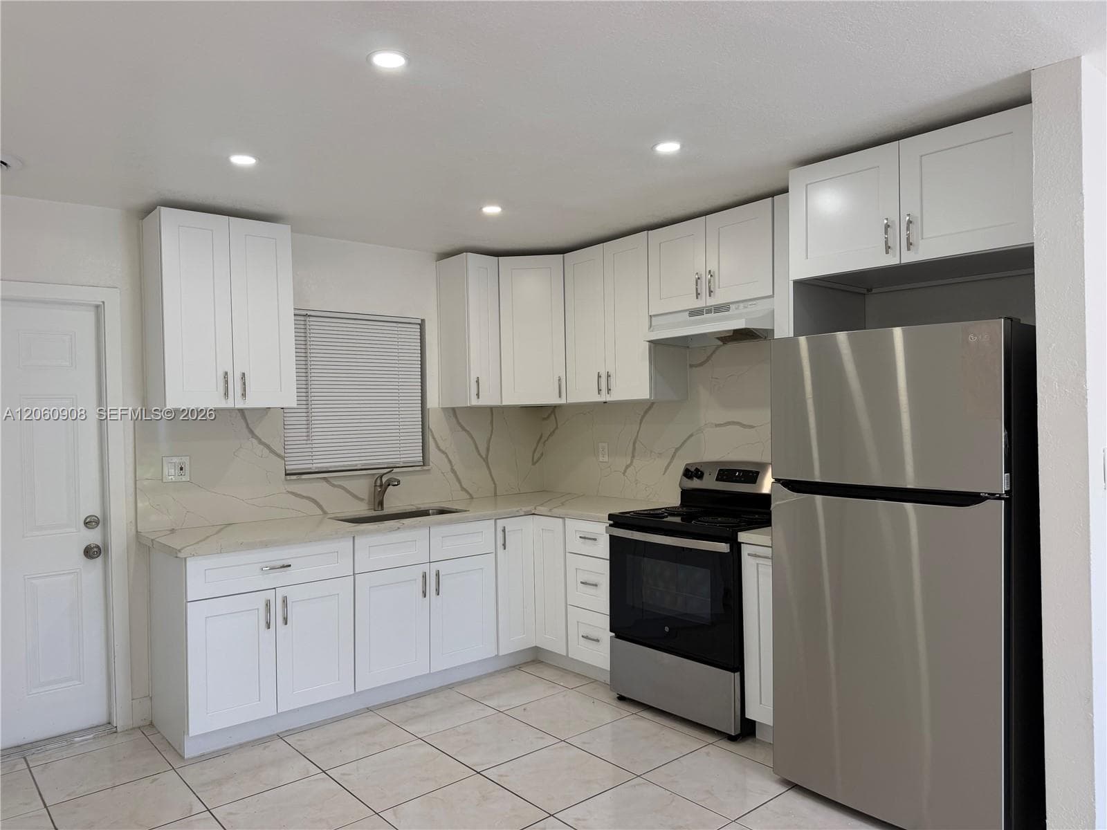 732 SW 6th St # 732, Dania Beach, FL 33004