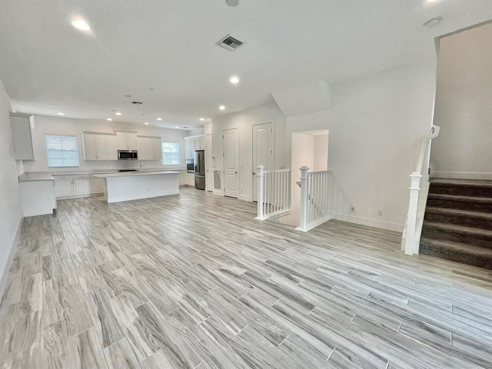 5412 Watts Terrace, Palm Beach Gardens, FL 33418 photo 2