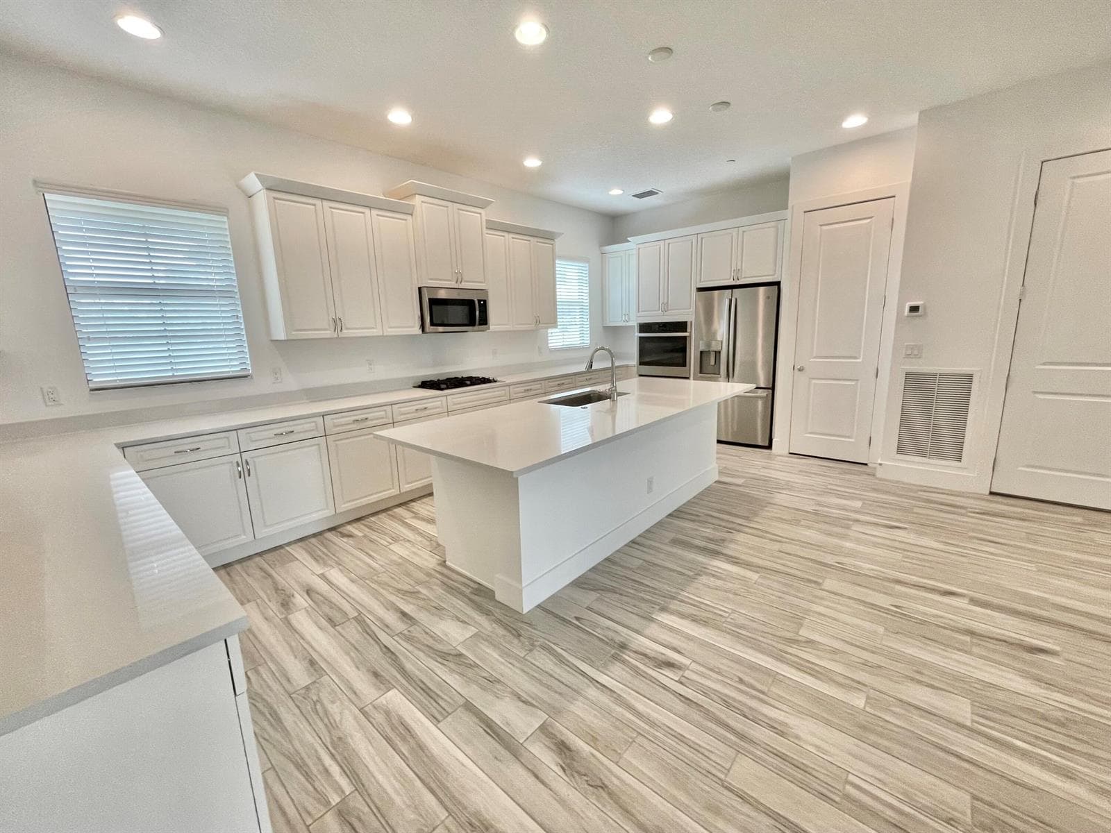 5412 Watts Terrace, Palm Beach Gardens, FL 33418 photo 4