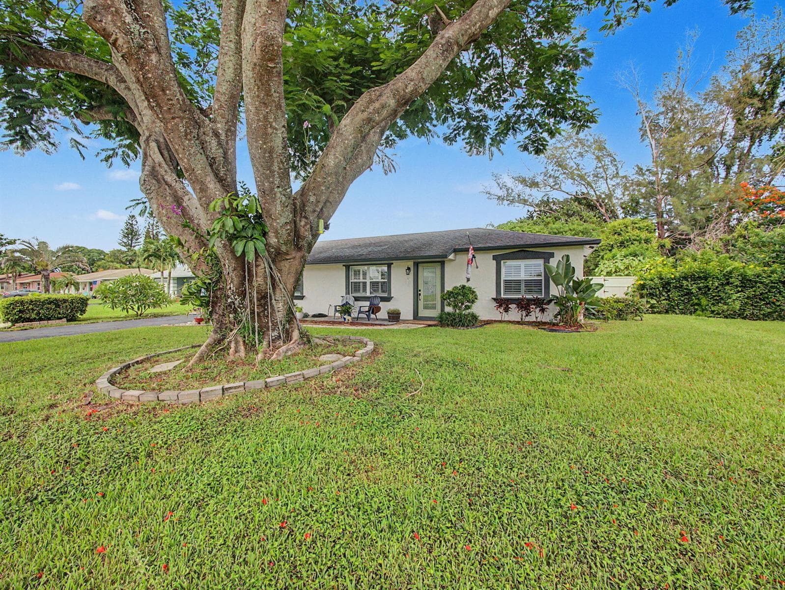 19732 COLORADO Circle, Boca Raton, FL 33434 photo 5