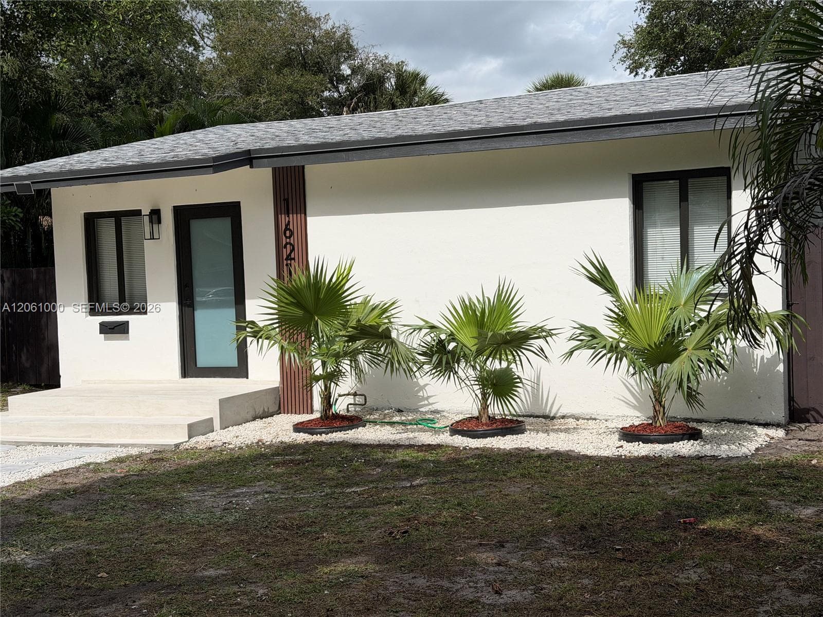 1621 SW 11th Ct, Fort Lauderdale, FL 33312 photo 3